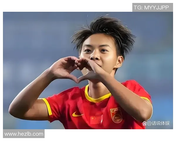 足球明星盛赞王霜展现中国女足风采引发全球关注与热议